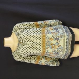 Tantrums Women's Top Size Medium NWOT